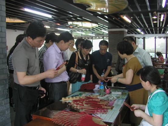 下城区政协委员莅临我公司参观指导